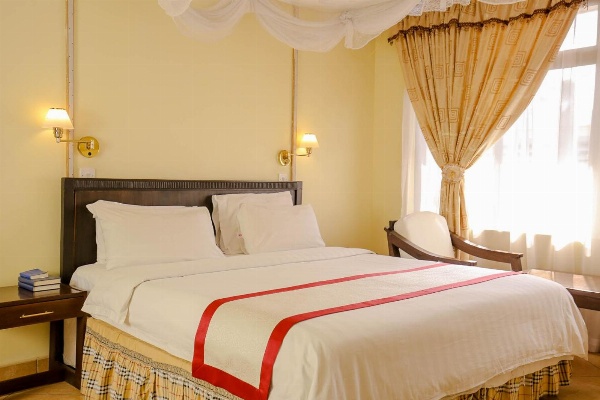 New Safari Hotel image 3