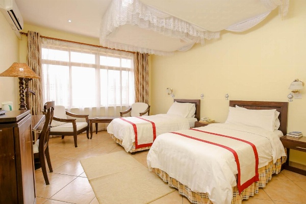 New Safari Hotel image 4