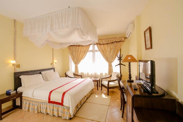 New Safari Hotel image 7